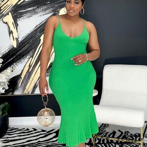 Kelly Green Knit Ribbed Midi Dress